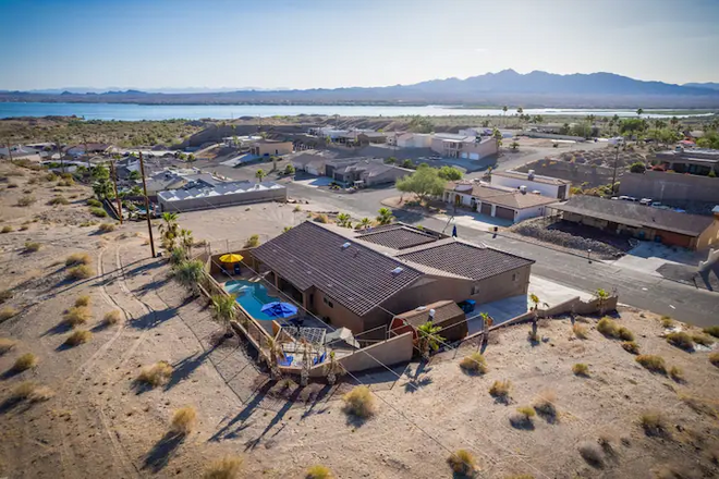 HavaCabana Pool | Spa | Games | Lake View | Garage