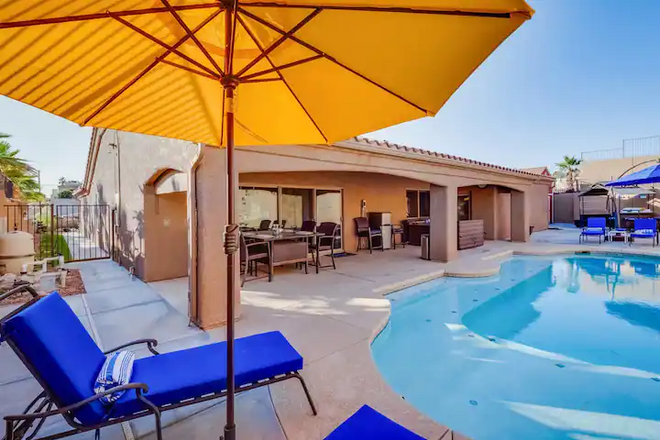 HavaCabana Pool | Spa | Games | Lake View | Garage
