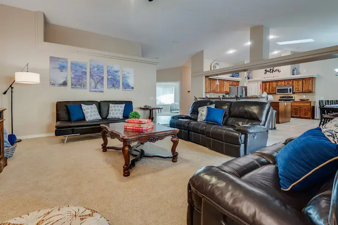 HavaCabana Pool | Spa | Games | Lake View | Garage