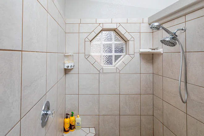 Lake Escape - Pool | Spa | LakeView | Pet Friendly