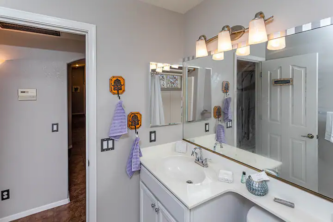 Lake Escape - Pool | Spa | LakeView | Pet Friendly