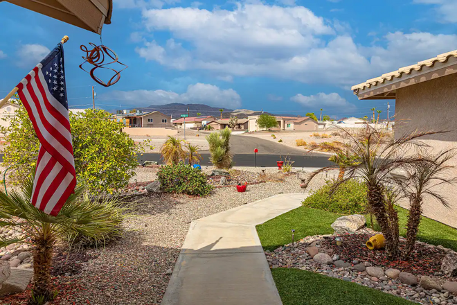 Lake Escape - Pool | Spa | LakeView | Pet Friendly