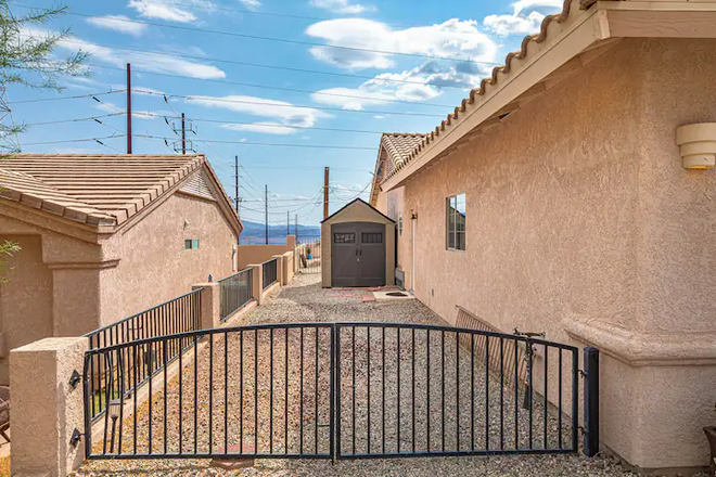 Lake Escape - Pool | Spa | LakeView | Pet Friendly
