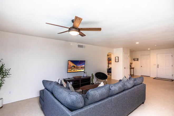 Relax&Unwind | Pool | Nintendo | Horseshoe | Cozy