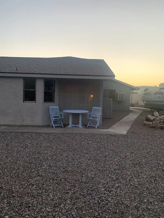 Desert Backdrop | Trail Access | Pets | Fire pit
