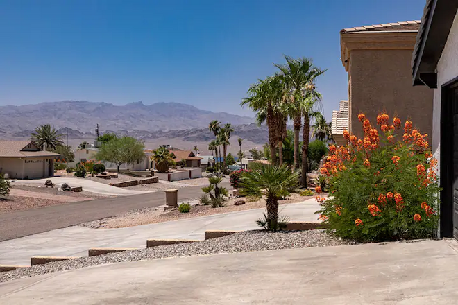 HavaSunny Stay - Pool | Spa | Game Room | Fire Pit