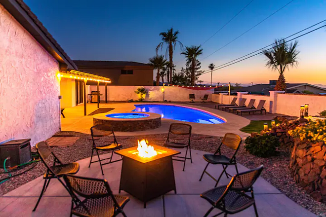 HavaSunny Stay - Pool | Spa | Game Room | Fire Pit