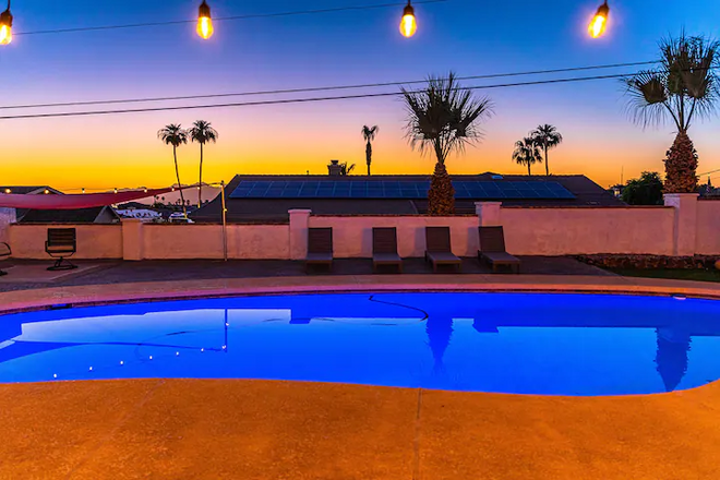 HavaSunny Stay - Pool | Spa | Game Room | Fire Pit