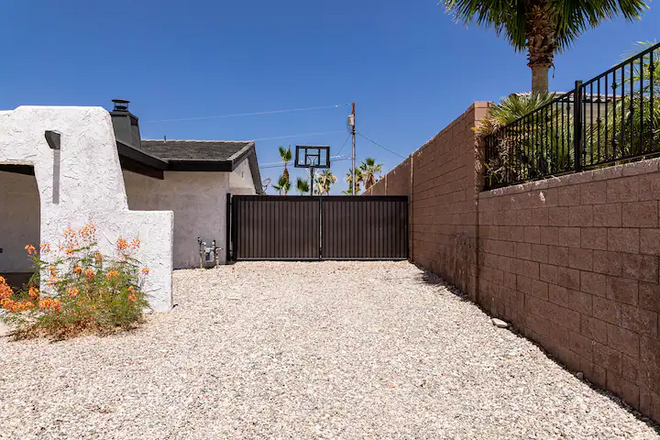 HavaSunny Stay - Pool | Spa | Game Room | Fire Pit