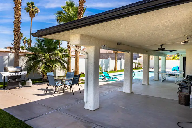HavaINCREDIBLE Stay | Pool | Spa | Movies | EVSE