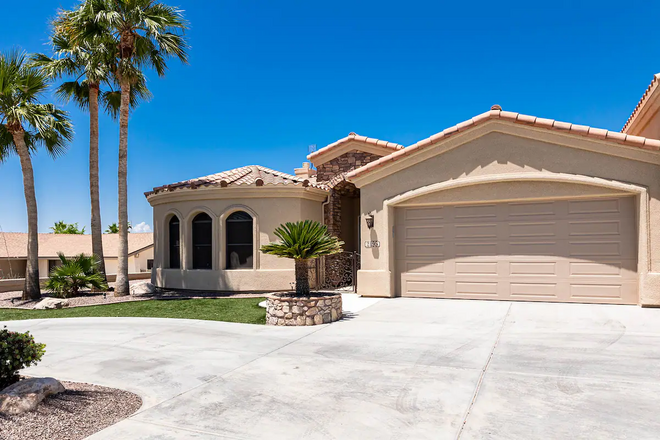 Luxury Residential Estates | Pool | Spa | Firepit