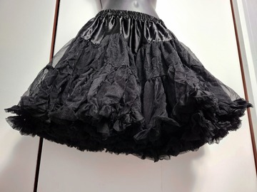 Selling with online payment: Black Tulle Underskirt | Fashion/Lolita Petticoat
