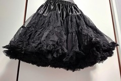 Selling with online payment: Black Tulle Underskirt | Fashion/Lolita Petticoat