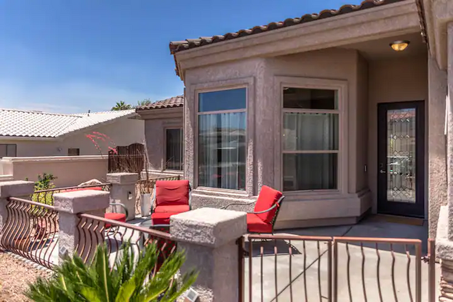 Luxury Home - Pool | Spa | 3BRM | Minutes To Lake