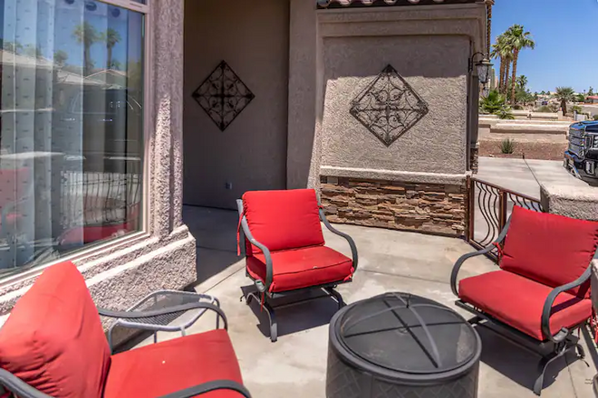 Luxury Home - Pool | Spa | 3BRM | Minutes To Lake