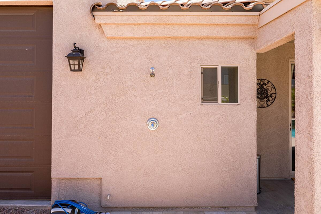 Luxury Home - Pool | Spa | 3BRM | Minutes To Lake