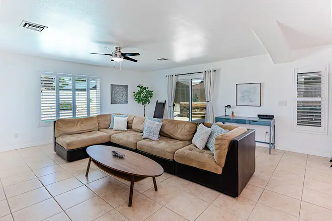 HavaFUN Stay | Pool | Spa | Fire Pit | Game Room