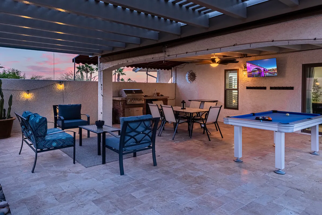 HavaFUN Stay | Pool | Spa | Fire Pit | Game Room