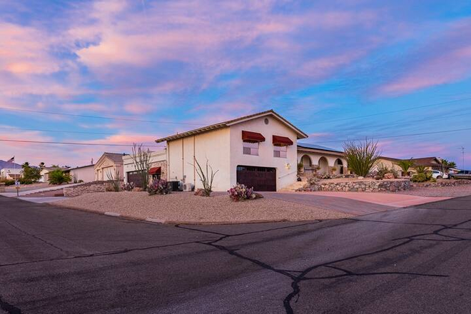 HavaFUN Stay | Pool | Spa | Fire Pit | Game Room