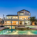 Renting out per night.: LakeView | Minute From New Launch | Pool/Spa | Fun