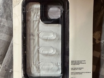 Selling with online payment: iPhone 14 pro max tech case