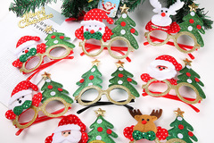 Buy Now: 50pcs Children's Christmas Decorative Glasses
