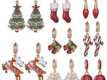 Buy Now: 32pairs Christmas earrings