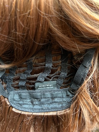 Brown Chestnut Arda Inigo wig
