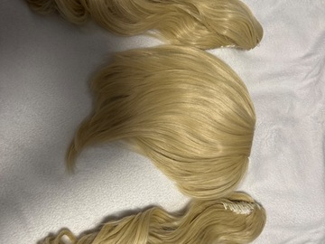 Selling with online payment: Blonde pigtail wig 