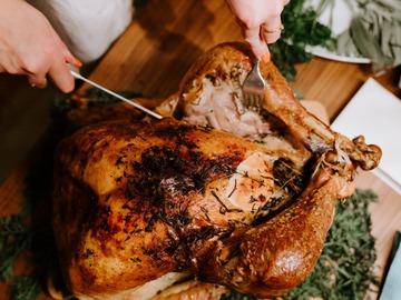 Reserve your space: Roasted Chicken Party on the Beach