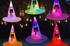 Comprar ahora: Assorted Ghosts Witch Hat String Lights– Item #6212