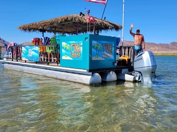 Renting out per hour: Tiki Toon Party hut