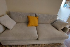 Individual Seller: Crate & Barrel Lounge II 93" Sofa