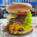 Productos:  hamburguesas artesanales 