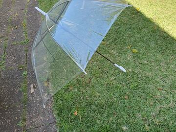 Selling: Clear & Opaque Umbrellas