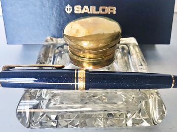 Renting out: Sailor Shikiori Vega (Medium Fine)