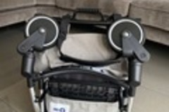Rent out Weekly: Icklebubba Globe Foldable Buggy 