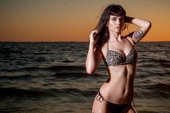 Naked Cleaners USA: Jacksonville - Dirty Allie