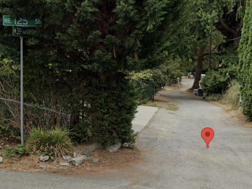 Monthly Rentals (Owner approval required): Seattle WA, Convenient Parking In Lake City Neighborhood. 