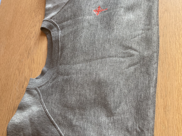 Selling With Online Payment: Year 10 Sweatshirt 34 in with easy repair