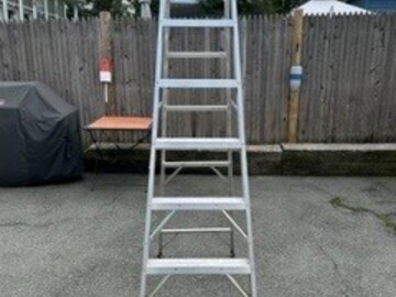Renting out with online payment: 8ft Werner Aluminum Step Ladder