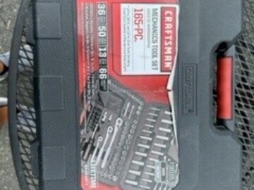 Renting out with online payment: Craftsman 165-pc Mechanics Tool Set