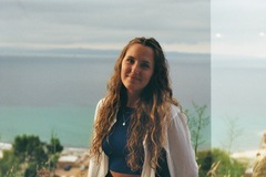 Looking for a room: Looking for an apartment or a room 