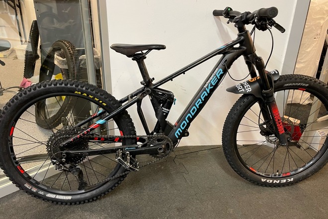 Mondraker clothing clearance