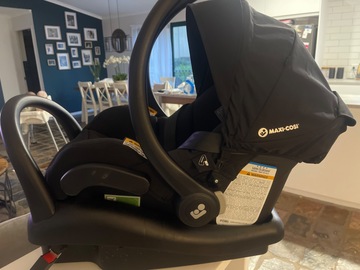 Renting out with online payment: Maxi cosi car capsule 