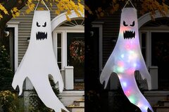 Comprar ahora: Halloween LED Light Up Ghost Hanging Ornaments Decoration - 30pcs