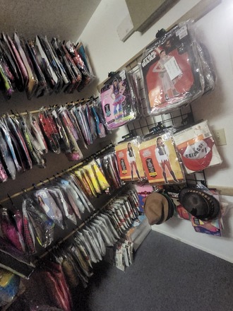 Halloween Costumes Lot of 50 Childrens Sizes xs-XL 3m -14/ 16