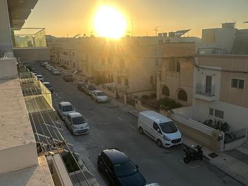 Rooms for rent: Shared room with private bathroom in St. Julian's