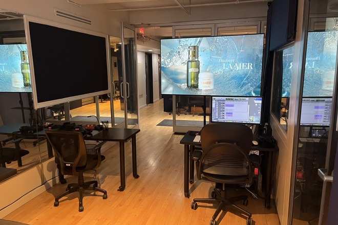 Podcast Studios available