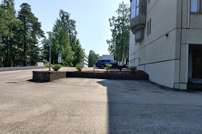 Kalustettu 16,9 m2 toimistotila Espoon Mankkaalla